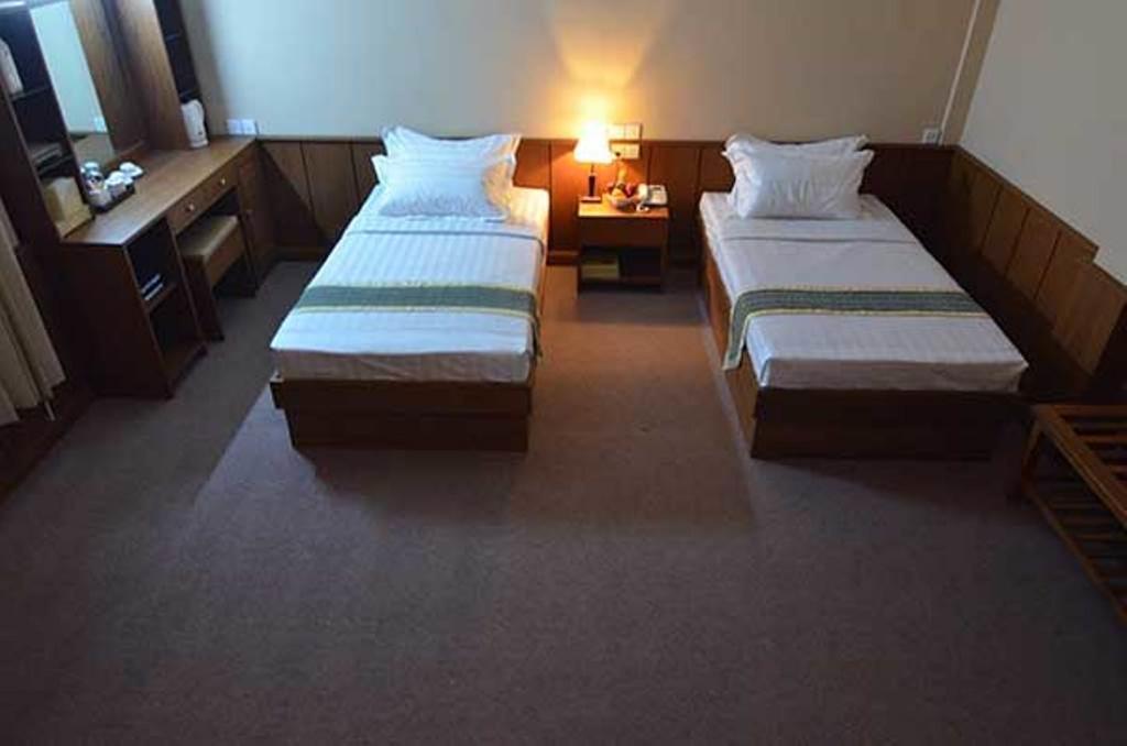 Kyi Tin Hotel Mandalay Eksteriør billede