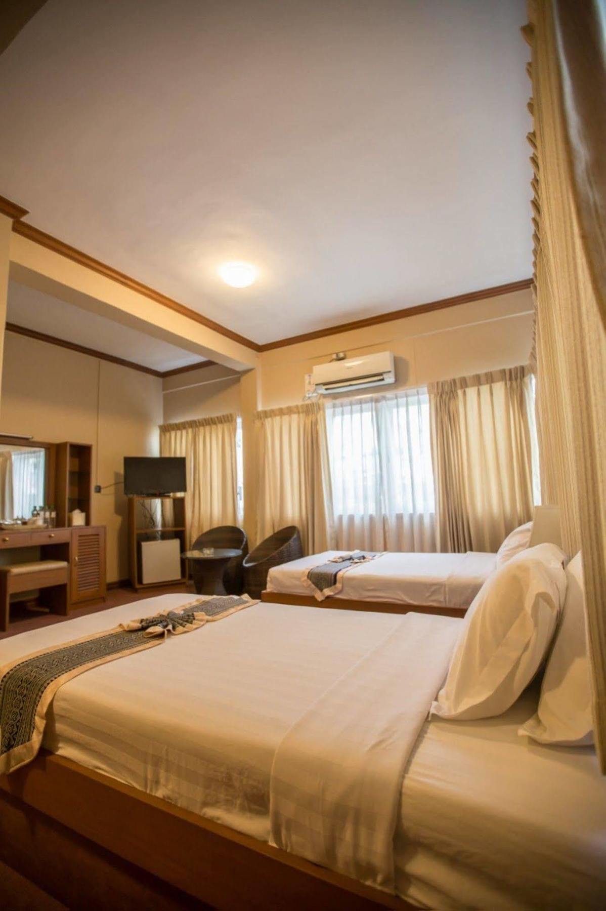 Kyi Tin Hotel Mandalay Eksteriør billede